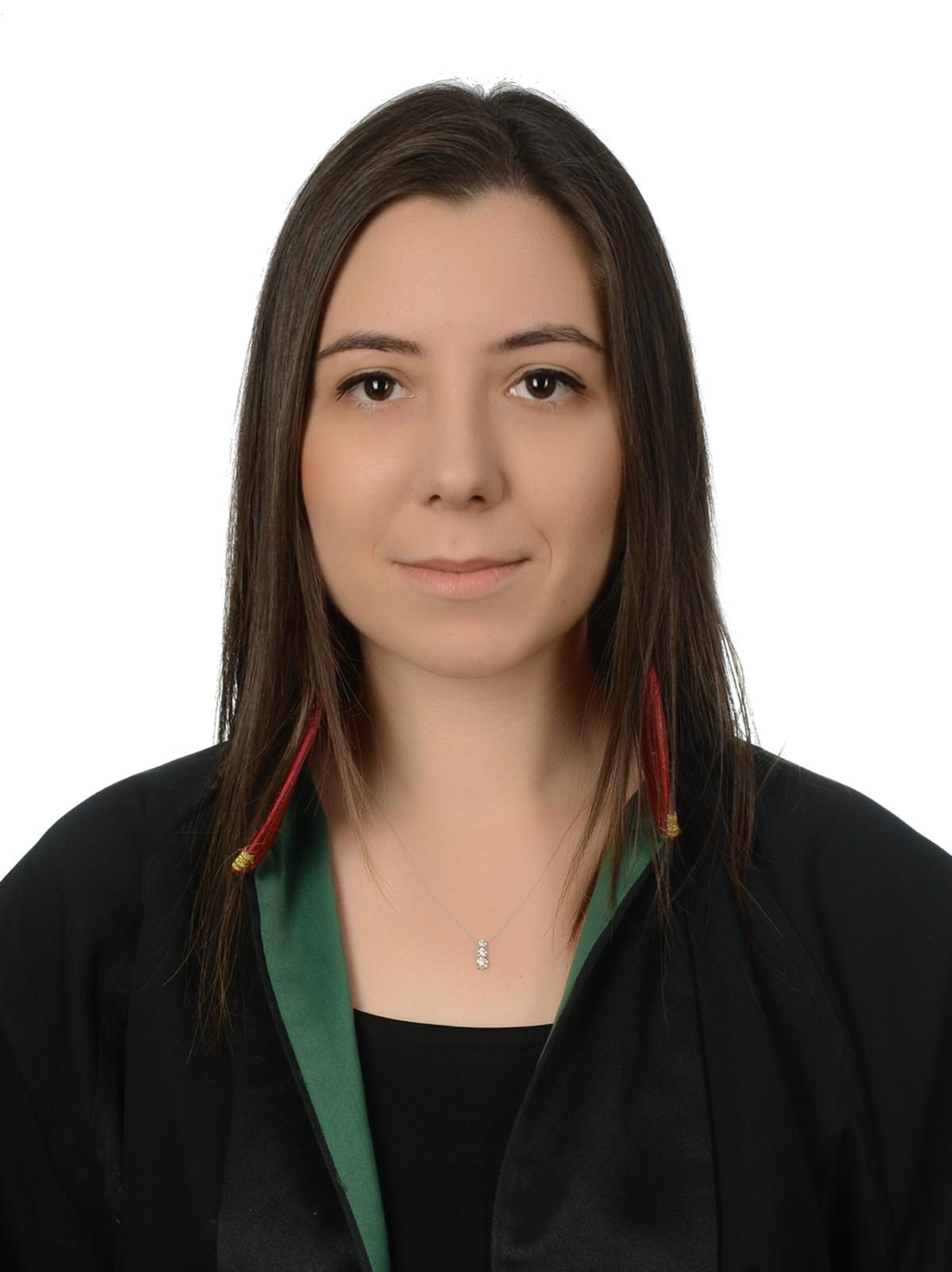 Avukat Nazende KARAĞAÇLI